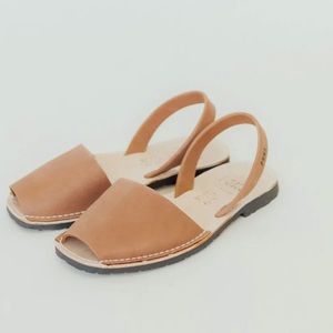 Neuflora Brown Leather Pons